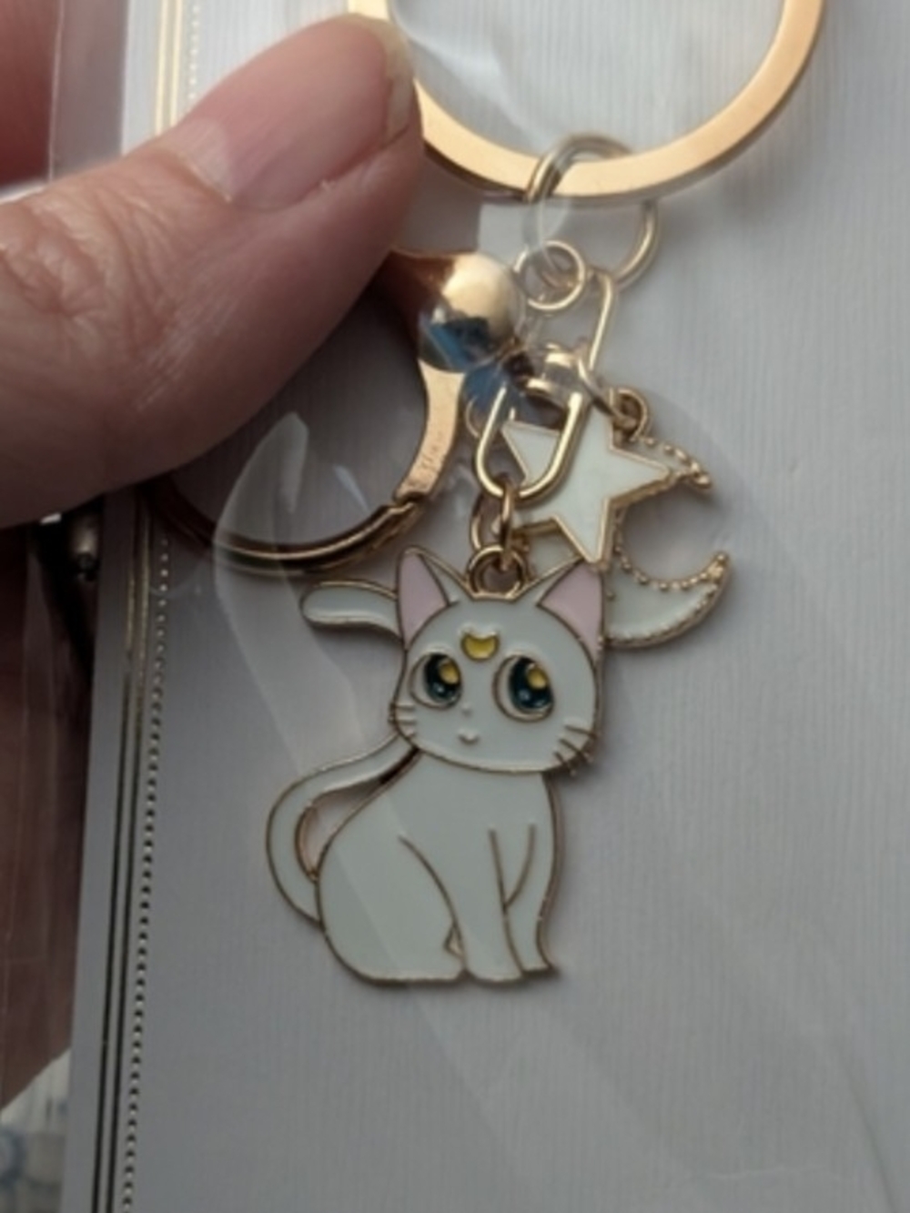 π’ New Sailor Moon White Cat Keychain
